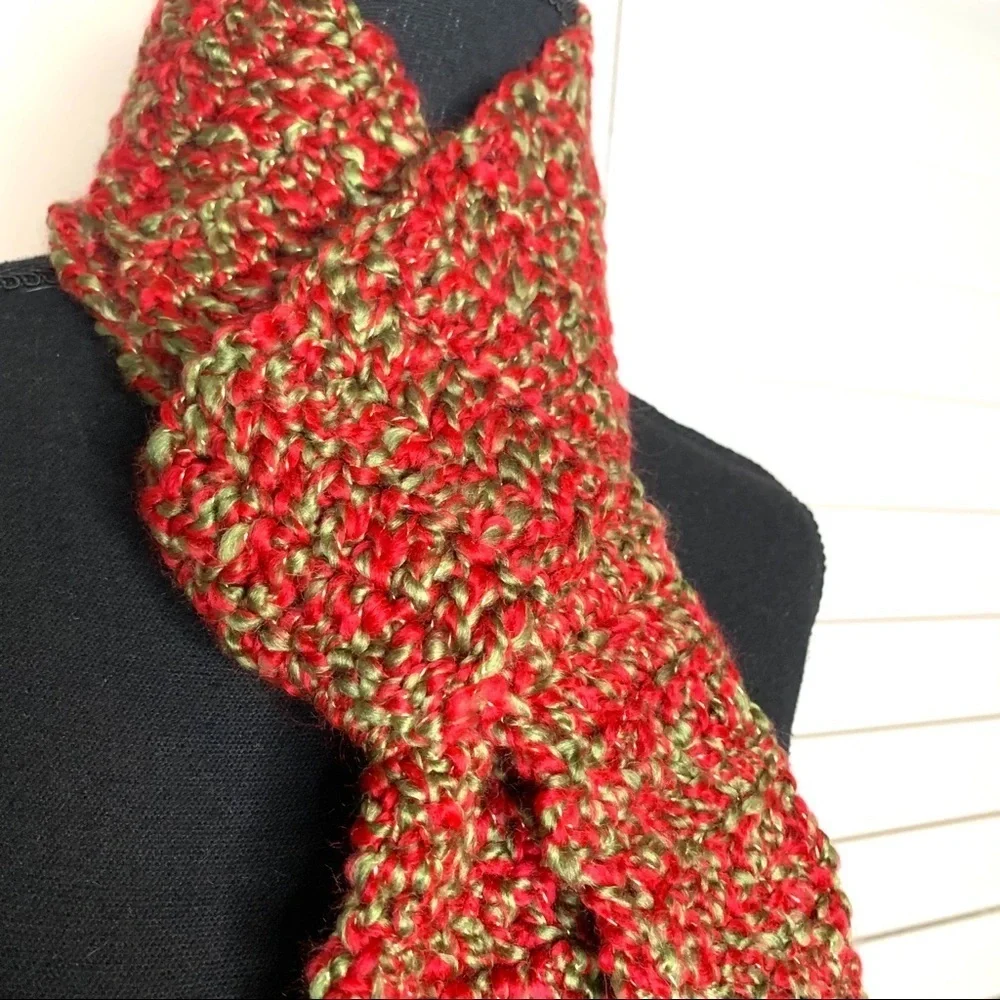 🔥 NWT Handmade Crochet Scarf Green Red Gold New